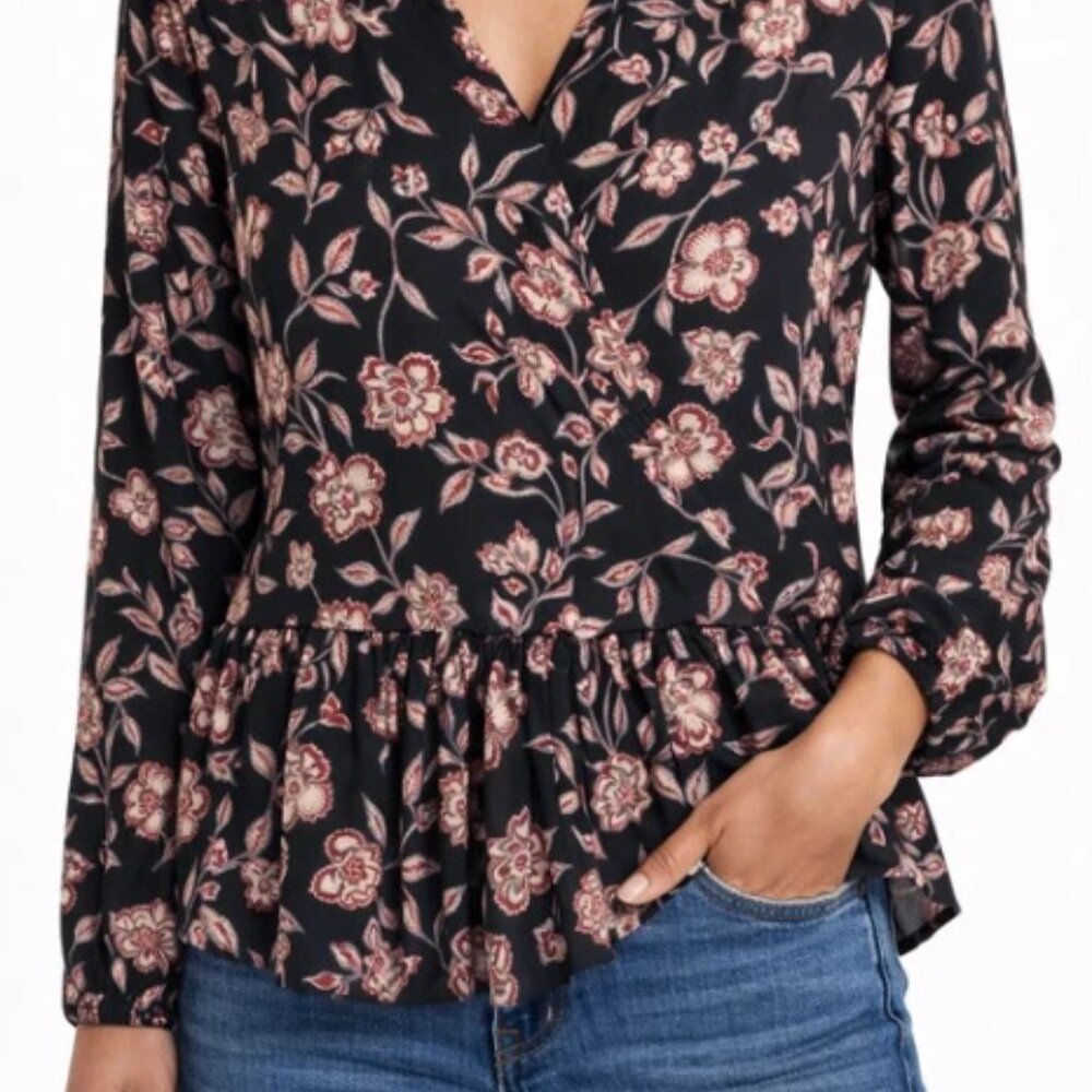 Ann‎ Taylor LOFT Black Floral Blouse – Women’s Small